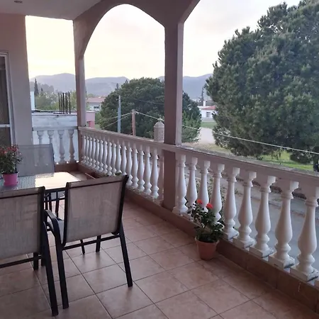 Karvali Eleni Apartment *