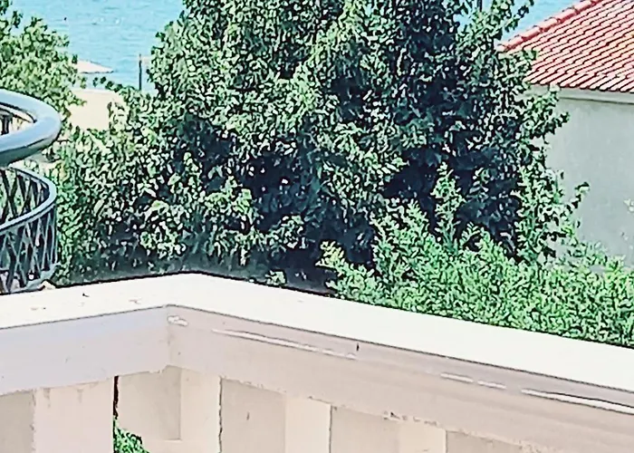 Karvali Eleni Apartment *