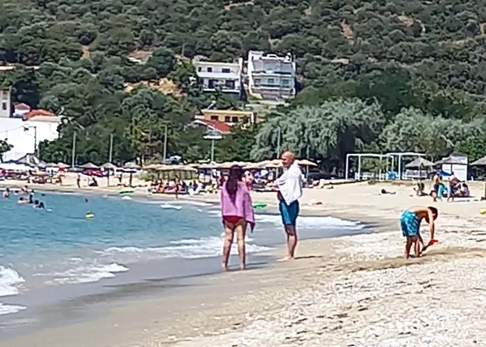 Karvali Eleni Nea Karvali