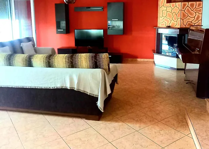 Karvali Eleni * Nea Karvali