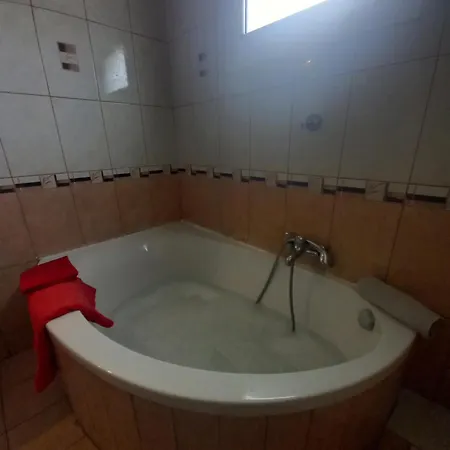 Апартаменты Karvali Eleni *