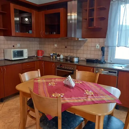 Karvali Eleni *
