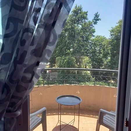 Karvali Eleni Apartment *